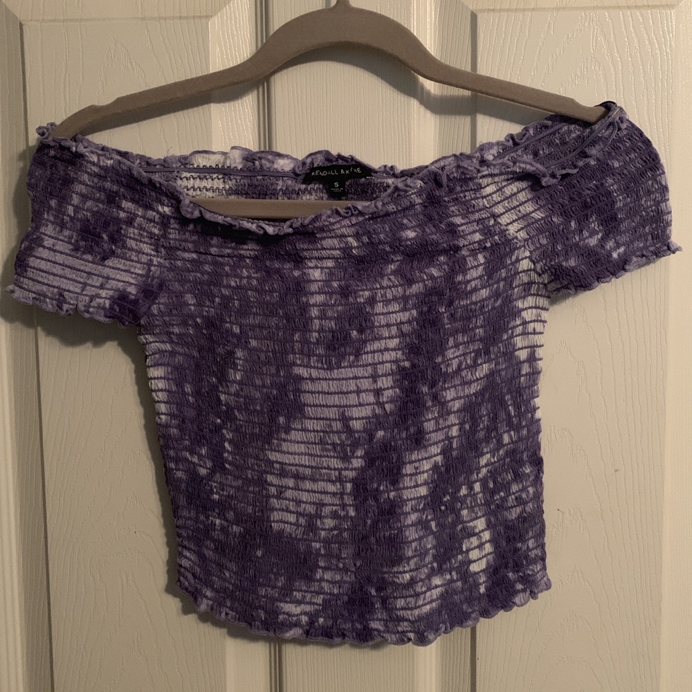 Kendall & Kylie off the shoulder crop top